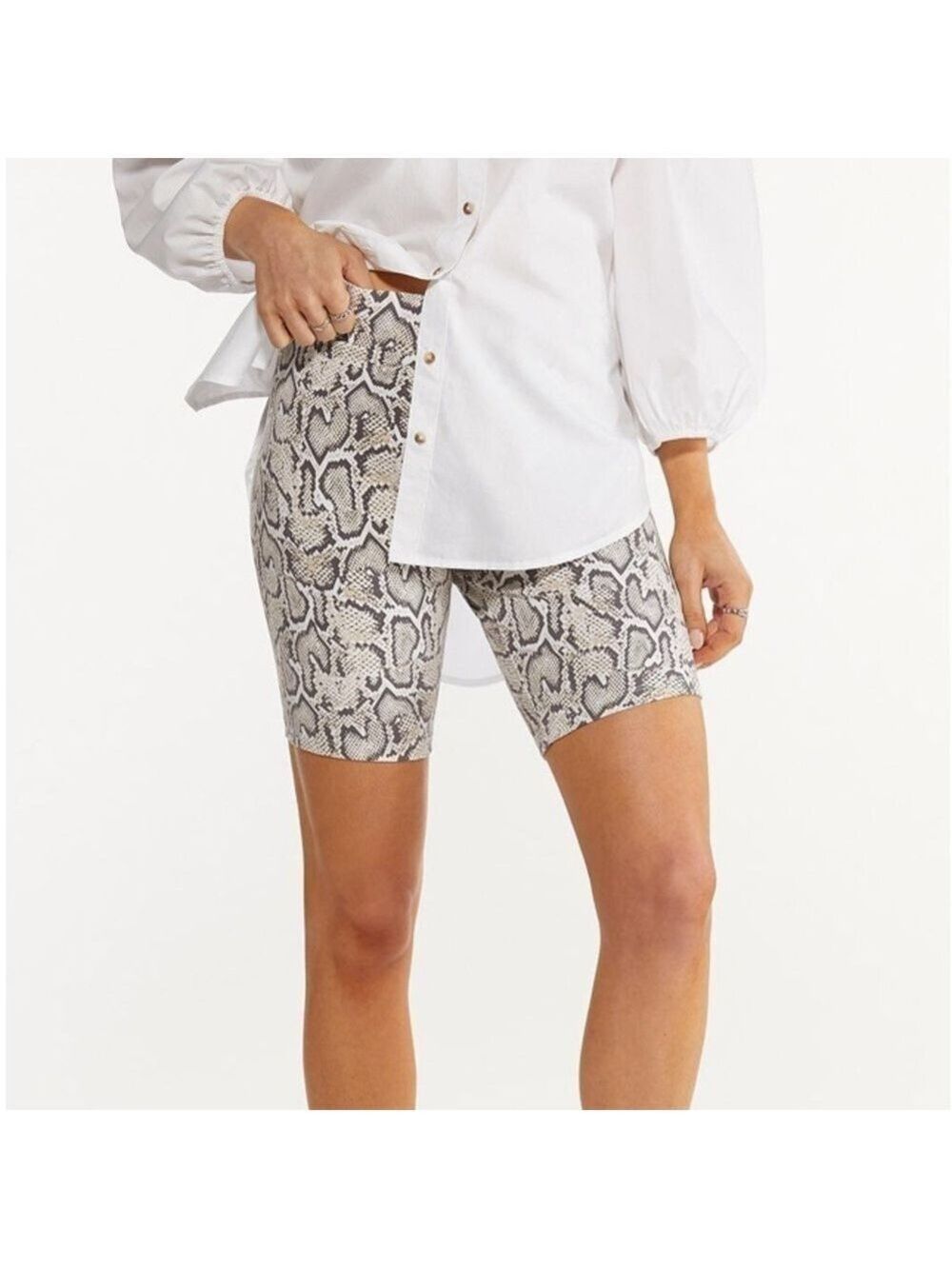 Zenana Snakeskin Print Biker Shorts XL NIP Black, White & Gray